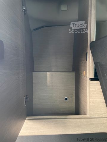 Avtodom PÖSSL Campster *180PS*Standheizung*