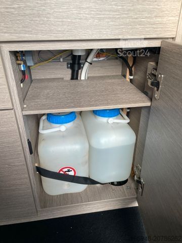 Avtodom PÖSSL Campster *180PS*Standheizung*