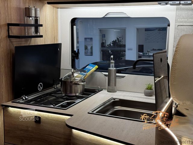 عربة تخييم شبه مدمجة EURAMOBIL Profila T 720 EB *Edition 101* Alde RFK