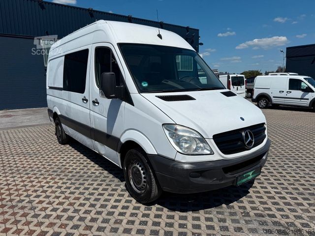 Fourgon surélevé MERCEDES-BENZ Sprinter 216 Kasten L2-H2 MOTORSCHADEN