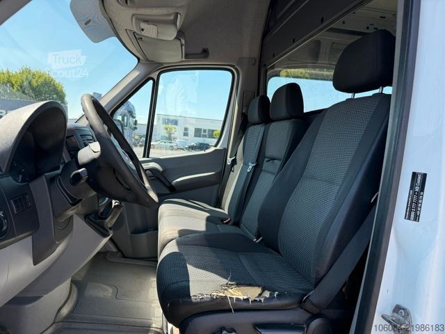 Fourgon surélevé MERCEDES-BENZ Sprinter 216 Kasten L2-H2 MOTORSCHADEN
