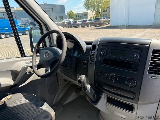 Fourgon surélevé MERCEDES-BENZ Sprinter 216 Kasten L2-H2 MOTORSCHADEN