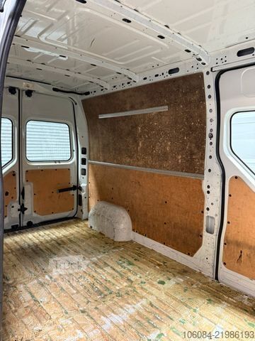 Furgone RENAULT Master III Kasten L3H2 Klima Tempomat AHK 2,5T