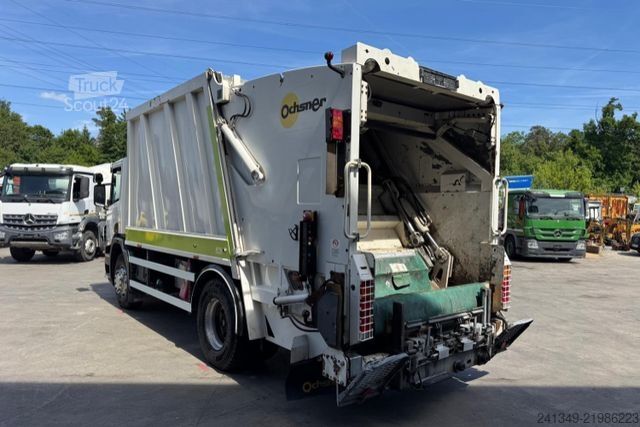 Autocompattatore SCANIA P310 4x2 Ochsner