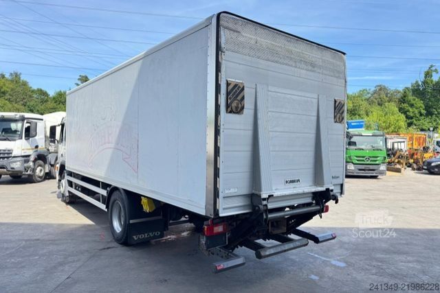 شاحنة مبردة VOLVO FM-260 4x2 Koffer