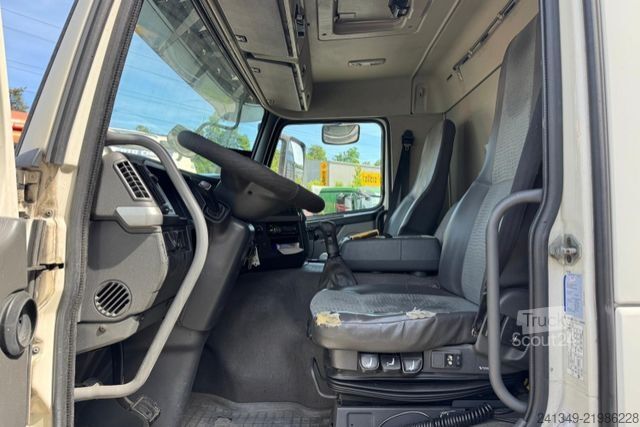 شاحنة مبردة VOLVO FM-260 4x2 Koffer