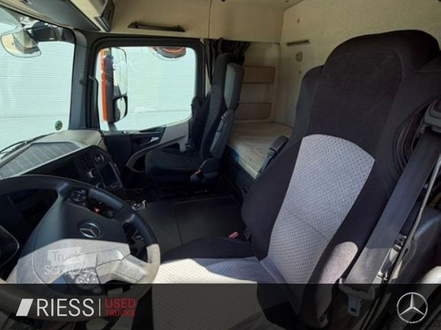 Furgon cu prelată laterală MERCEDES-BENZ Mercedes Benz 3 Achser 6x2 AUT LM