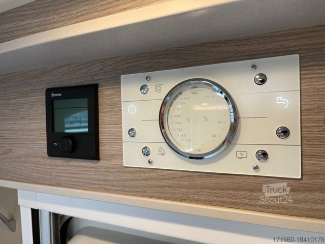 Halvintegrerad husbil BÜRSTNER Lineo T 569 SAT, TV, MARKISE, RFK