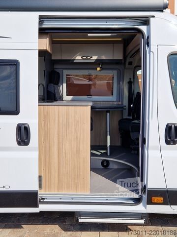 Camping-car PÖSSL Summit 640 Premiumpaket Lithium Solar Markise