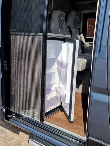 Camping-car PÖSSL Summit Shine 640 Automat Premium Lithium Markise