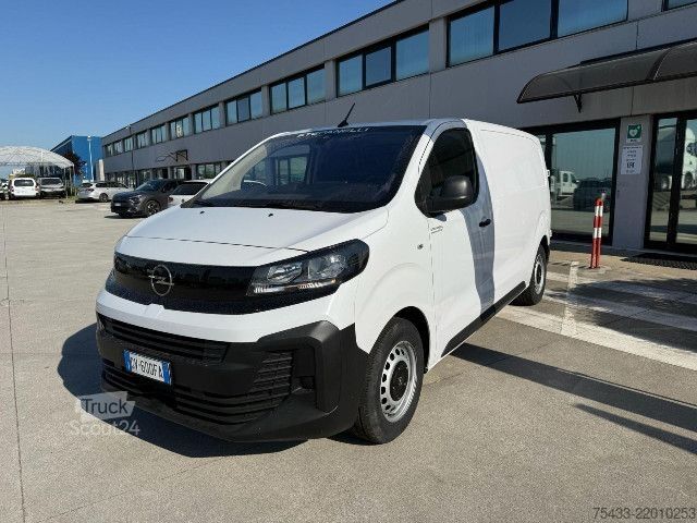 Panelová dodávka Opel VIVARO 2.0 145 L2H1