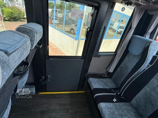 Автобус IVECO 70C18 SITCAR VOYAGER 27+1+1