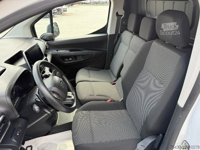 Fourgon tôlé Citroen BERLINGO M CLUB 130 EAT 8