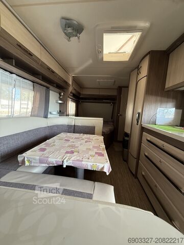 Caravan Hobby Deluxe 560 KMFE Hobby KMFE 560 Deluxe