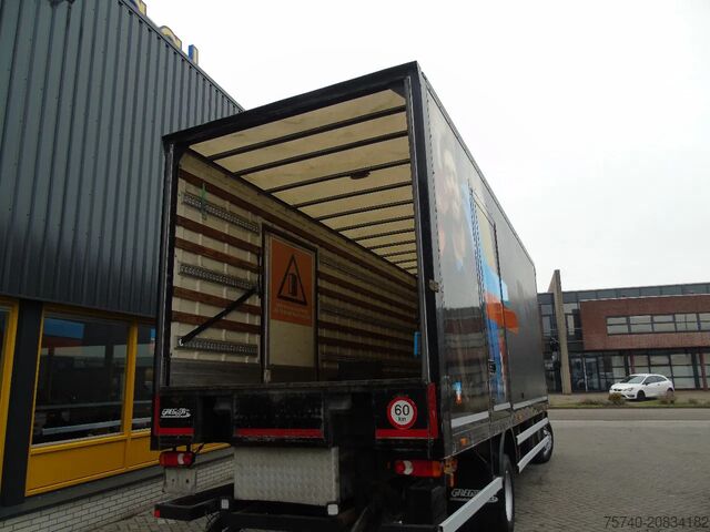 Koffer Iveco Eurocargo 150E25 + lift + euro 5 EEV + 3P