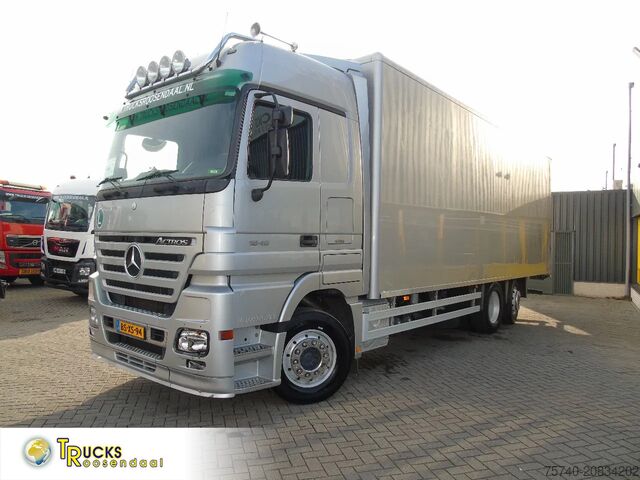 Koffer Mercedes-Benz Actros 2546 + 6X2 STEERING + LIFT + 2.85 HEIGHT