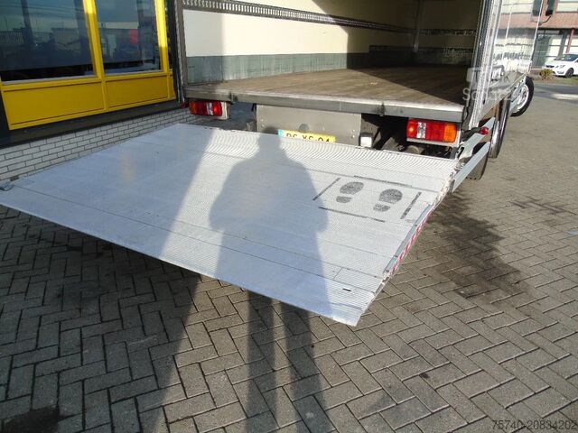 Koffer Mercedes-Benz Actros 2546 + 6X2 STEERING + LIFT + 2.85 HEIGHT