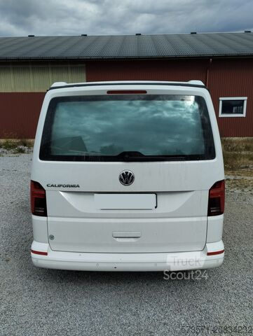 Kastenwagen Wohnmobil / Campervan Volkswagen California Camper | 2 Betten 4 Schlafplätze | Küchenzeile + Dachbett