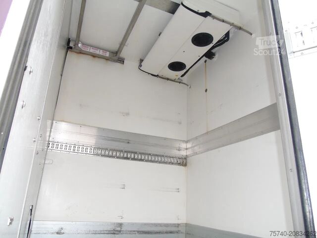 Gekoeld/bevroren transport Mercedes-Benz Antos 1924 + euro 6 + CARRIER 1150 + LIFT