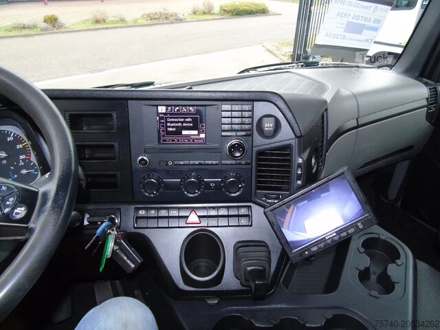 Gekoeld/bevroren transport Mercedes-Benz Antos 1924 + euro 6 + CARRIER 1150 + LIFT