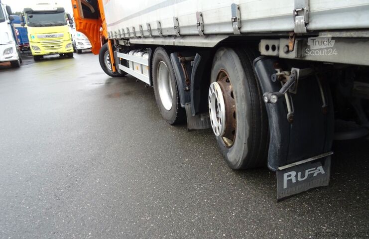 Tenteli düz yataklı kamyon Mercedes-Benz Actros 2545