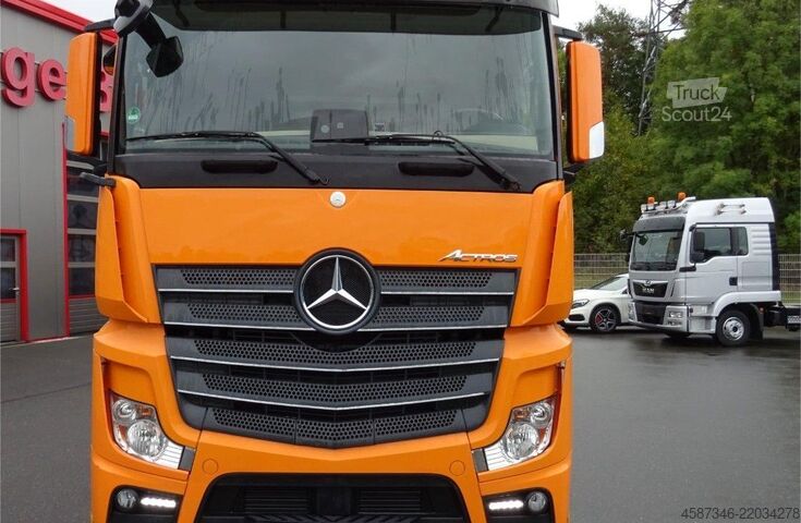 Tenteli düz yataklı kamyon Mercedes-Benz Actros 2545