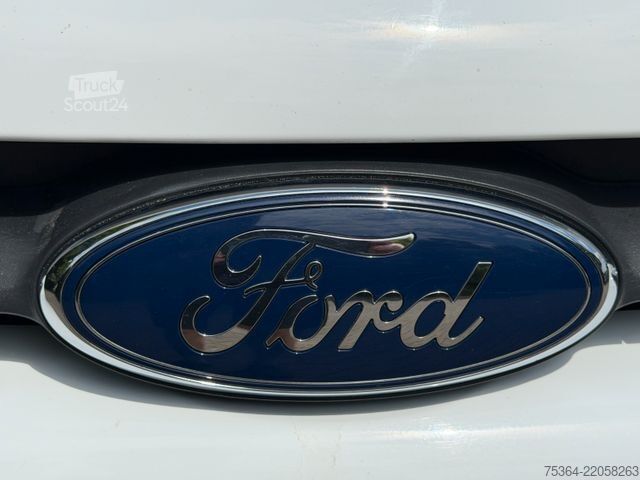 Mikroautobuss FORD Transit Custom 2.0 TdCi L1H1 9Sitze Motor Defect