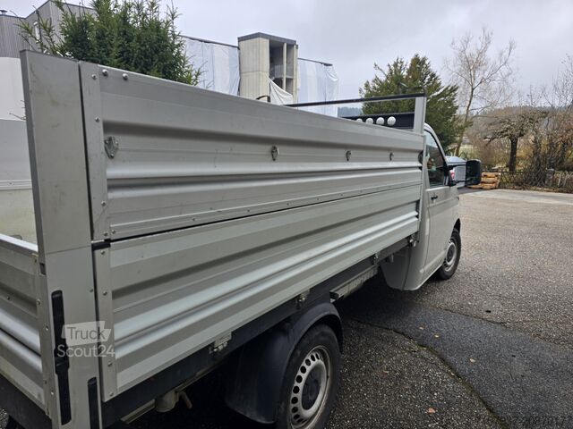 Volquete trilateral VW T 6