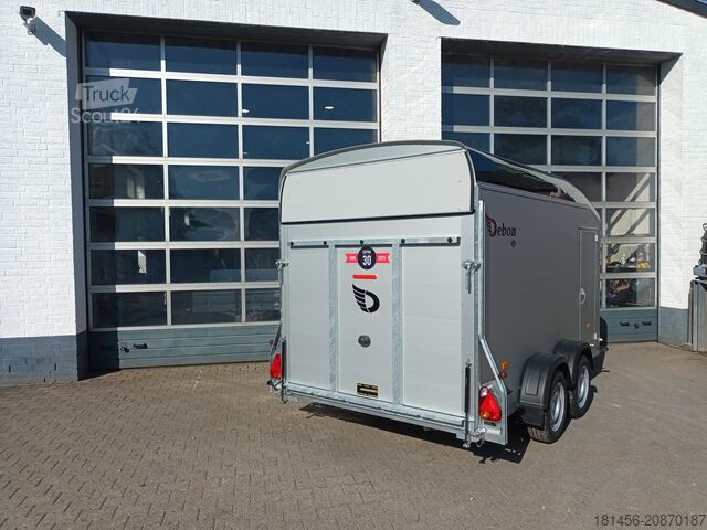 Dobozos Cheval Liberté C700 Roadster silver black Pullman verfügbar