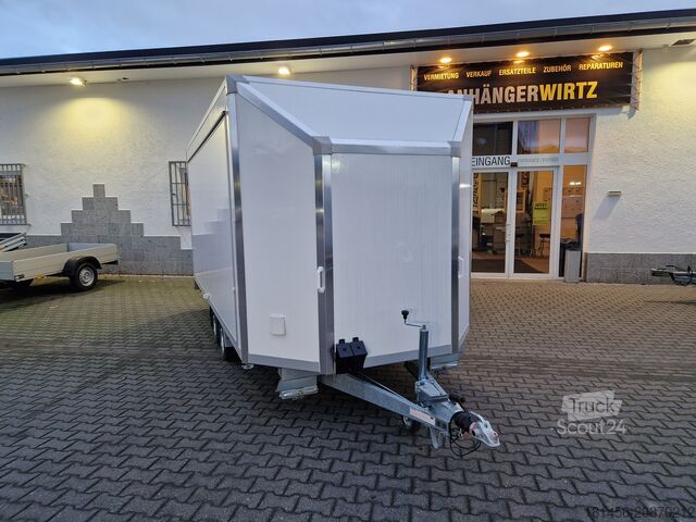 Remorcă de vânzare Blyss Messe Eventtrailer aerodynamische front 2 Klappen Bodentief