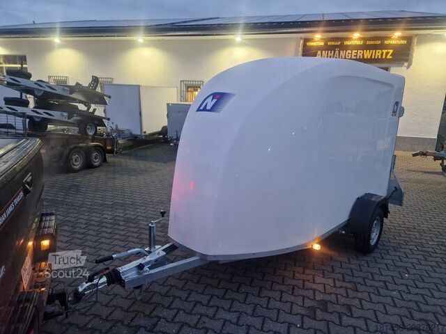 Dobozos pótkocsi Blyss Niki weiß Rampe Seitentür 2024 direkt