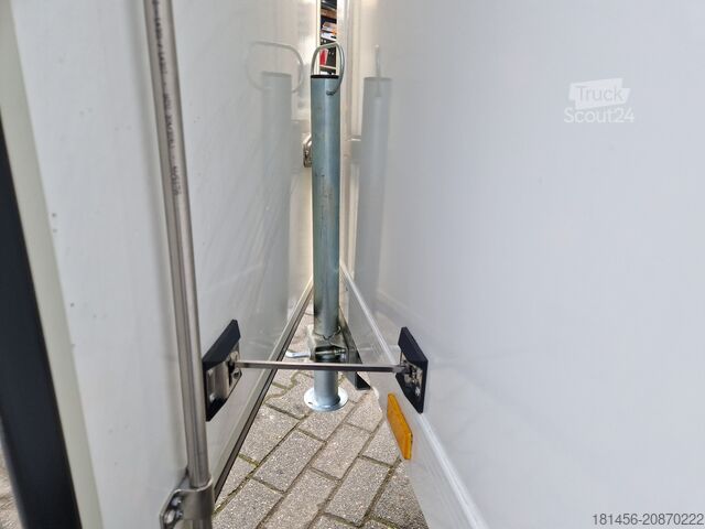 Skříňový přívěs Blyss hochwertiger GFK Koffer 305x159x180cm