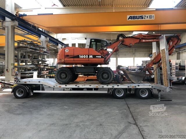 Remorque porte-engins surbaissée Möslein T 3-6,60 VB 3 Achs Tieflader- Anhänger, Luftgefedert, Verbreiterung