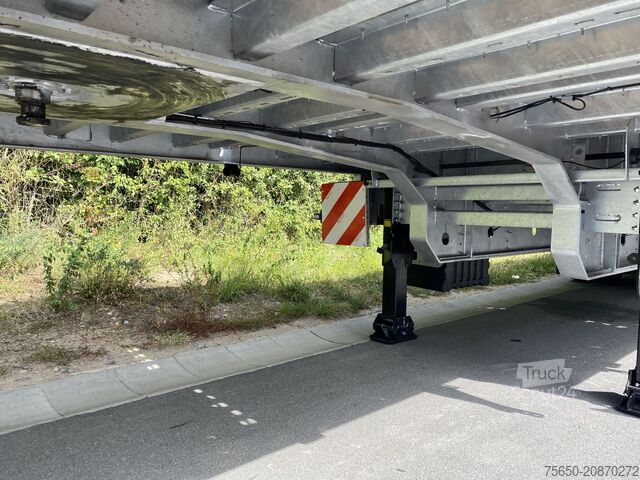 Reboque de plataforma rebaixada Möslein ST 3-Plato 9,4 3 Achs Satteltieflader Plato 45 t GGfür Fertigteile, Baumaschinen oder Container