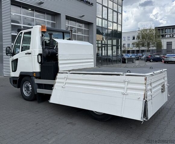 Kombi s prekucnikom multicar M30 FUMO 4x4 Allrad Dreiseitenkipper Schiebeschild,Streuer,AHK,