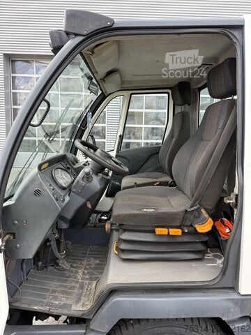 Furgone ribaltabile multicar M30 FUMO 4x4 Allrad Dreiseitenkipper Schiebeschild,Streuer,AHK,