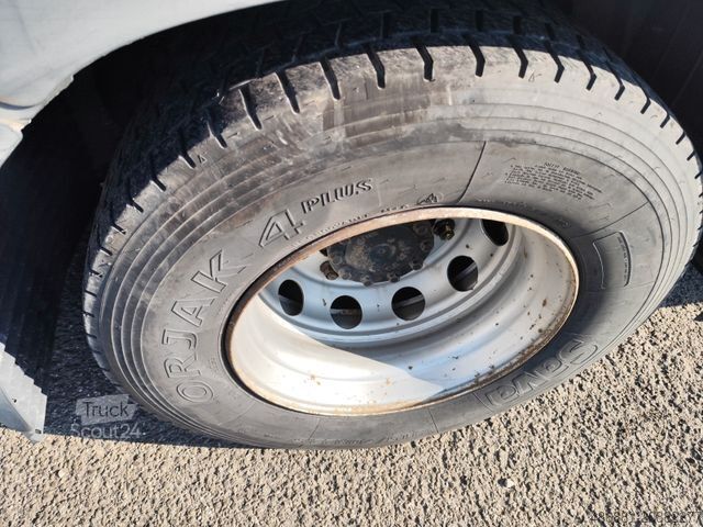 Automobilis ar plakanu platformu MAN TGX 26.400 6X2 PALFINGER 15002