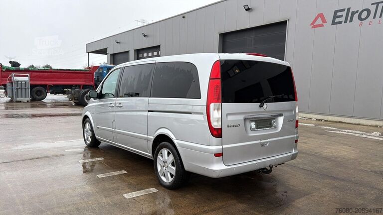 Camioneta familiar de techo alto Mercedes-Benz Viano 3.0 CDI (3.0 L / DOUBLE CABINE / AUTOMAT ...