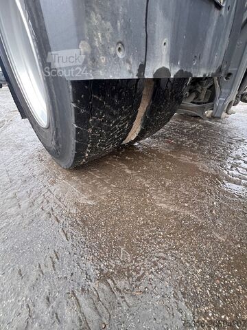 Standart çekici ünitesi VOLVO FH 500