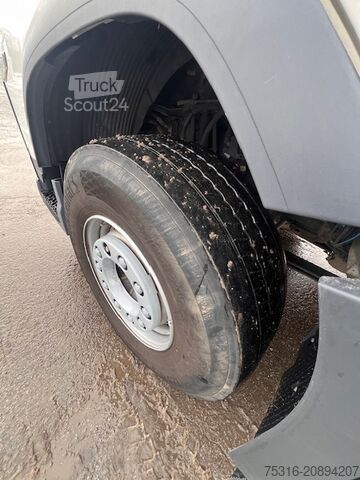 Standardni vlačilec VOLVO FH 500