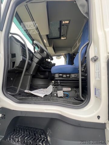 Standardni vlačilec VOLVO FH 500