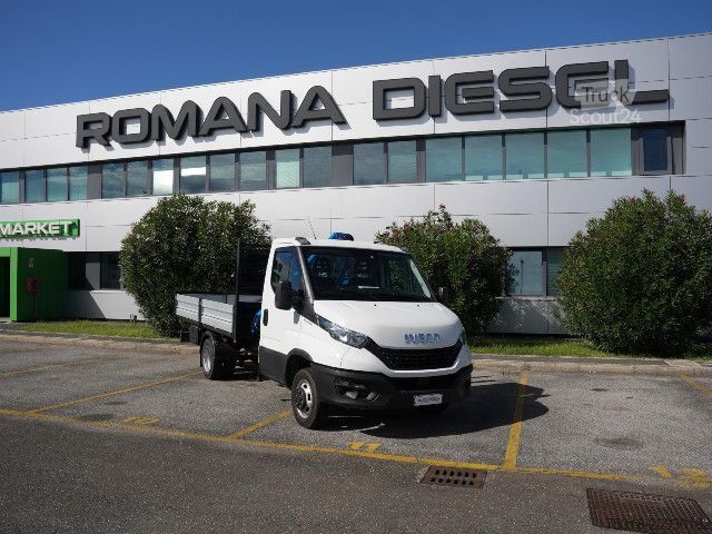 Autocarro con cassone fisso IVECO 35C14