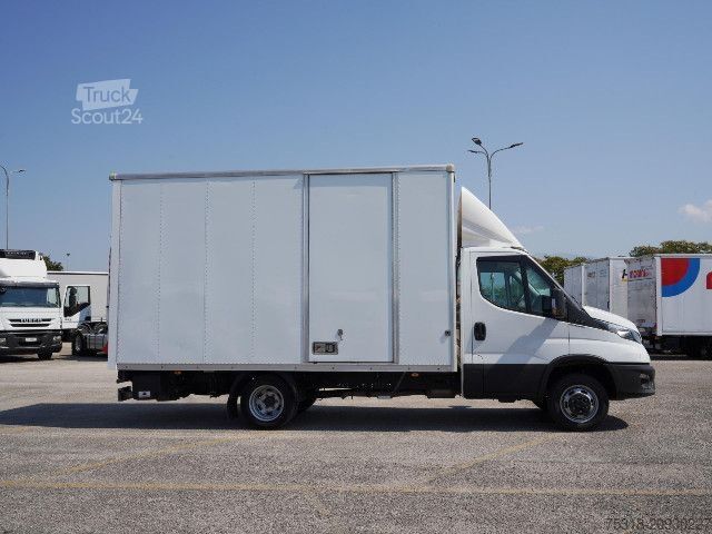 Furgone IVECO 35C14