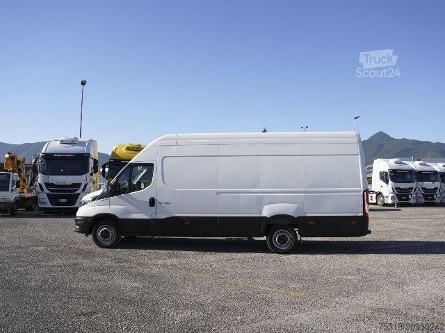 Furgone IVECO 35S14
