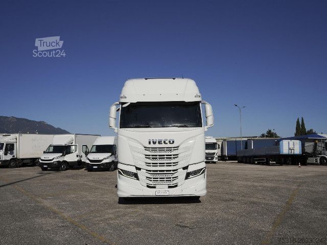 Trattore stradale standard IVECO TRATTORE STRADALE AS440S51 S-WAY