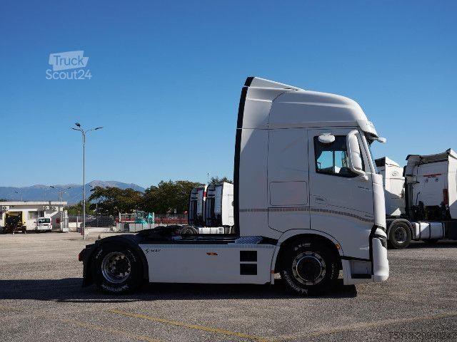 Trattore stradale standard IVECO TRATTORE STRADALE AS440S51 S-WAY