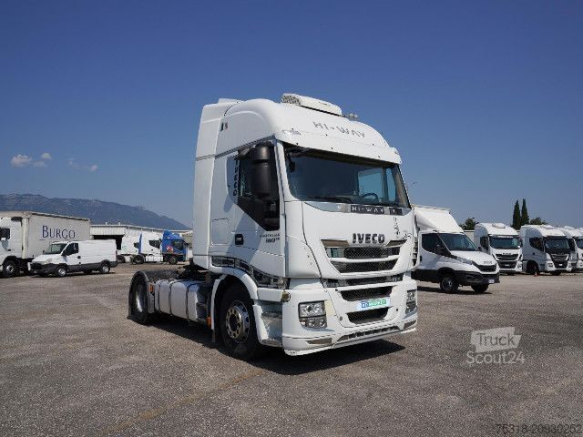 Trattore stradale standard IVECO AS440S46