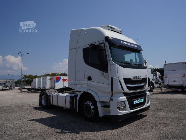 Tractor estándar IVECO TRATTORE STRADALE XP