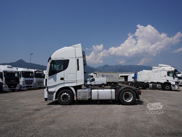 Furgone IVECO TRATTORE STRADALE XP