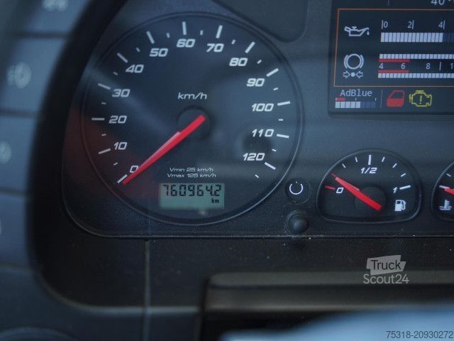 Furgone IVECO TRATTORE STRADALE XP